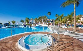 Ps3 Beach & All Amenities